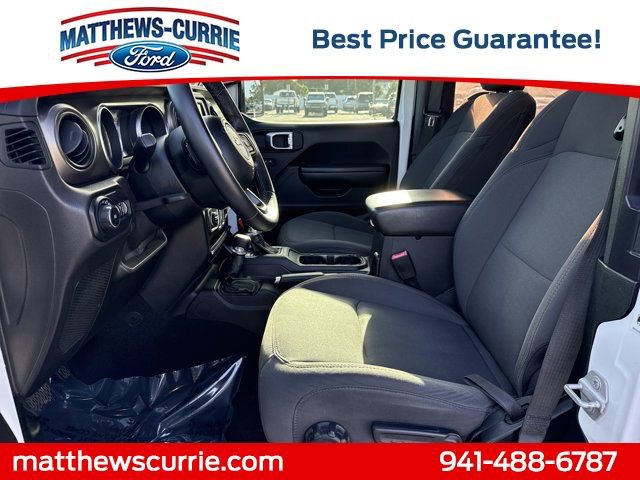 Used 2019 Jeep Wrangler Sport S image 9