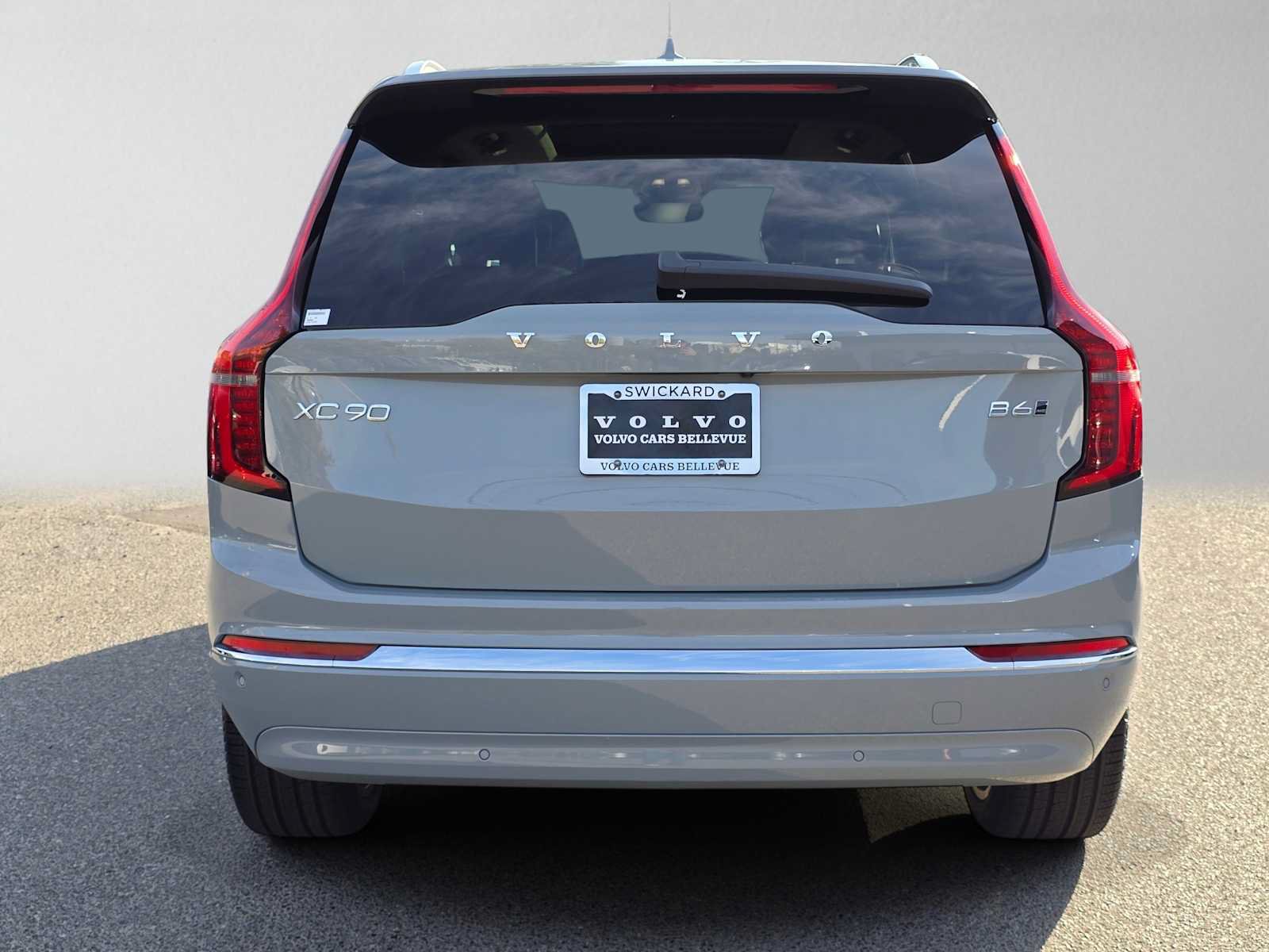 Used 2026 Volvo XC90 B6 Ultra w/ Protection Package AWD/4WD image 4
