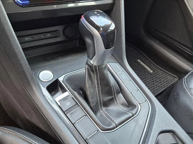 Used 2022 Volkswagen Tiguan SE FWD image 13