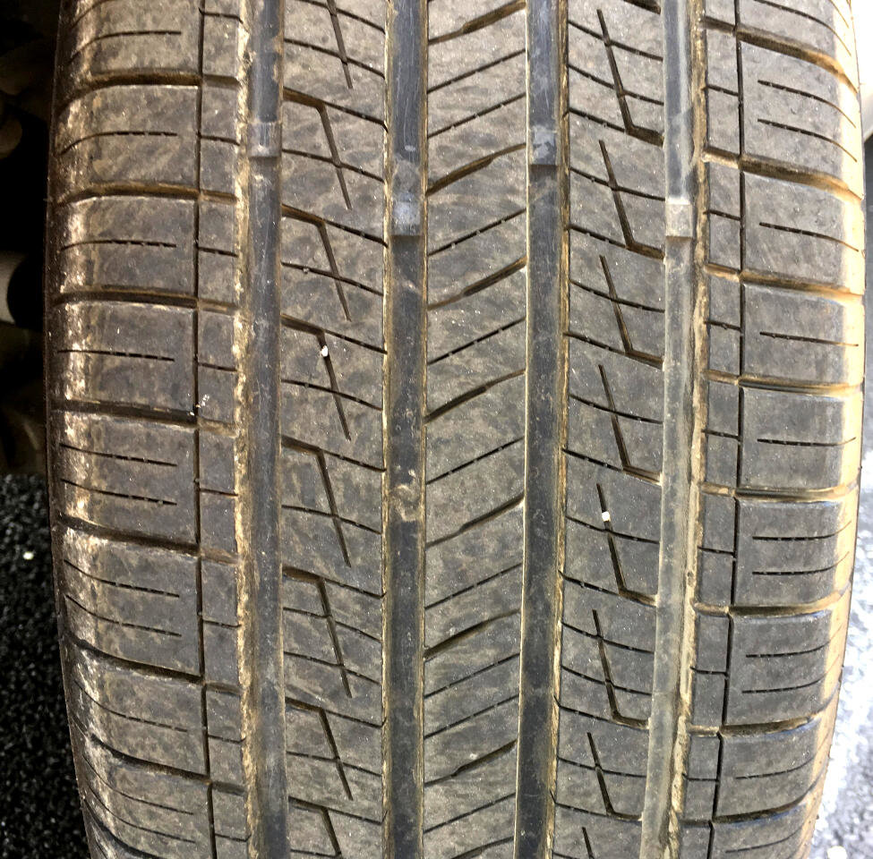 Used 2017 Jeep Cherokee Latitude w/ Safety/Convenience Group image 29