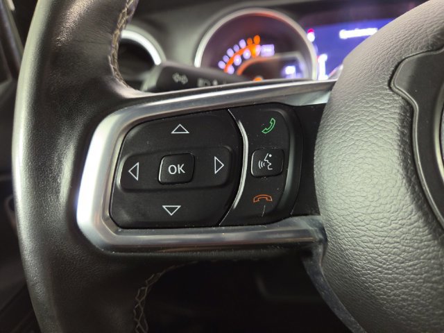Used 2019 Jeep Wrangler Unlimited Sahara w/ Quick Order Package 24M Moab AWD/4WD image 23