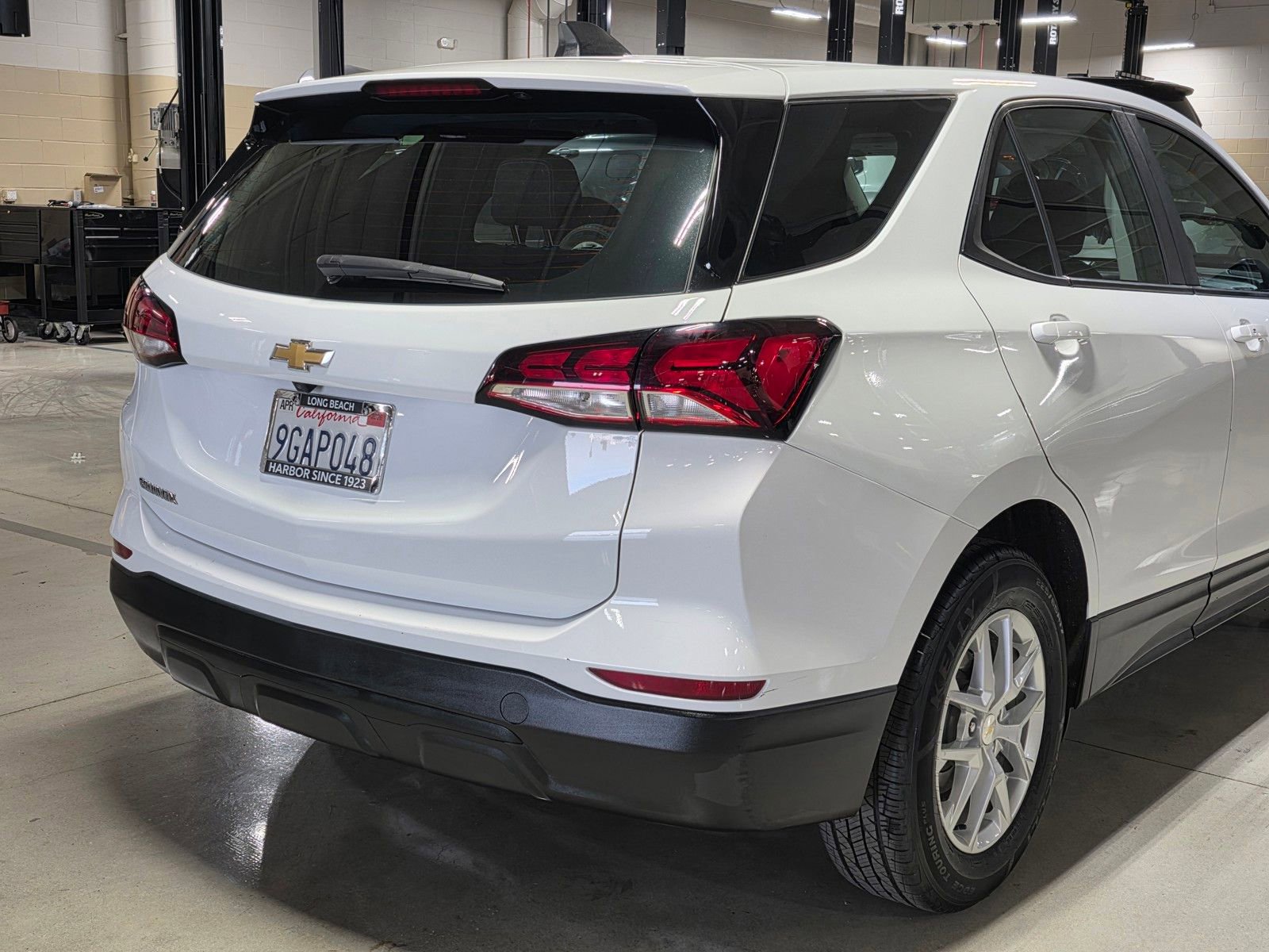 Used 2022 Chevrolet Equinox LS FWD image 10