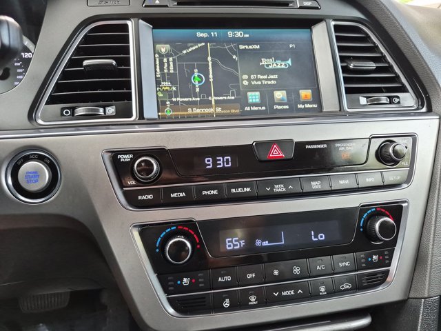 Used 2016 Hyundai Sonata Limited w/ Option Group 04 FWD image 20