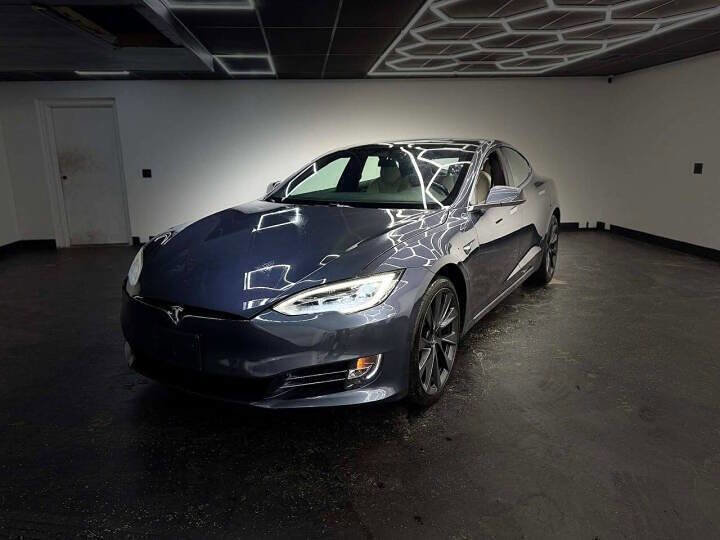 Used 2020 Tesla Model S Long Range Plus AWD/4WD image 1