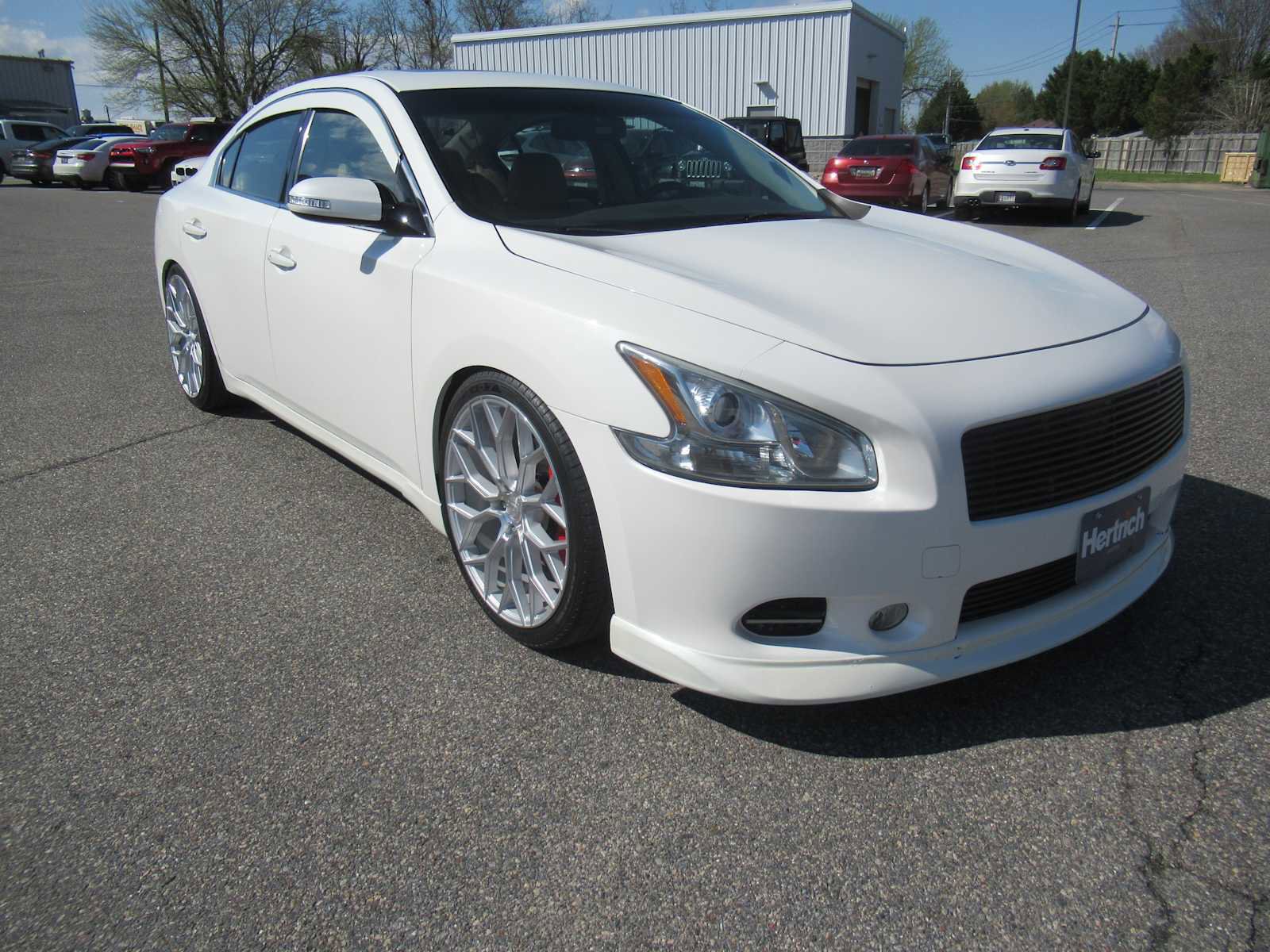 Used 2011 Nissan Maxima 3.5 SV w/ Monitor Pkg image 3