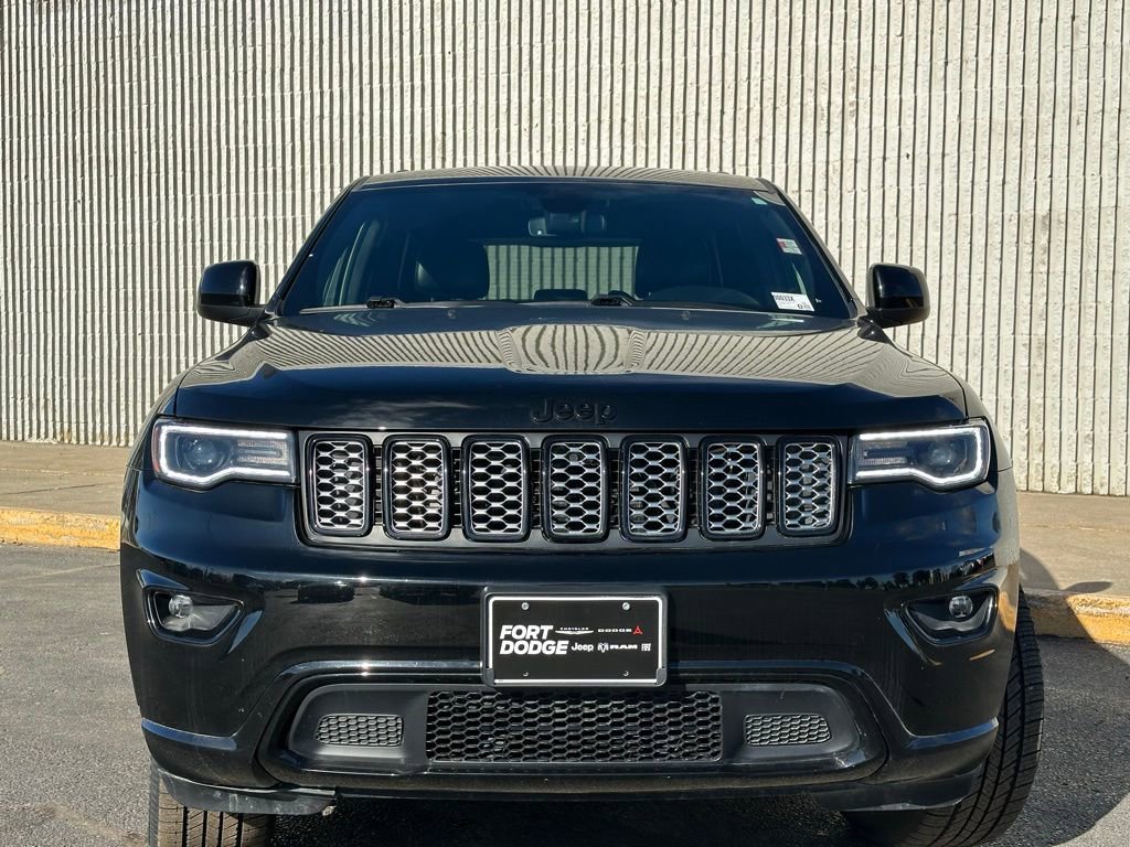 Used 2022 Jeep Grand Cherokee Laredo X image 7