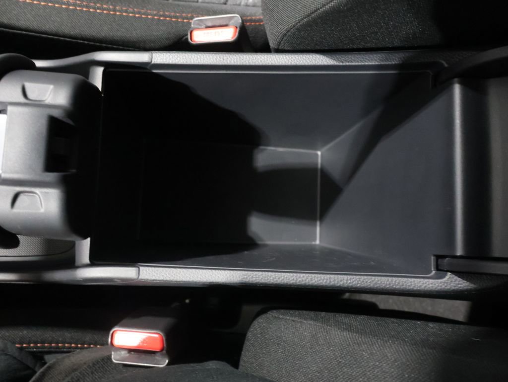 Used 2026 Honda HR-V Sport image 33