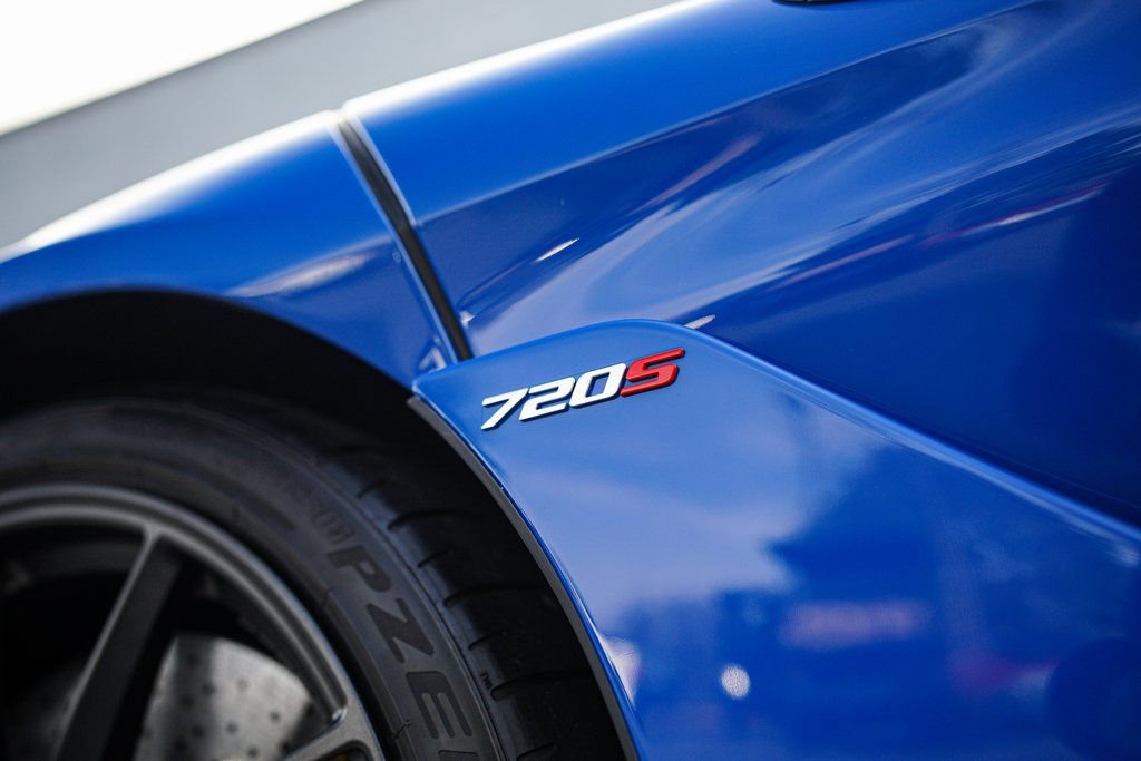 Used 2020 McLaren 720S Performance RWD image 23