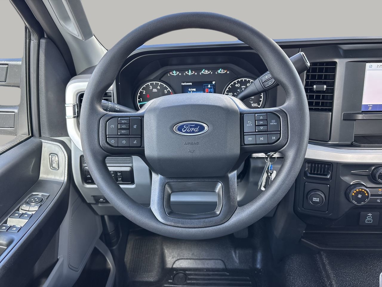 New 2026 Ford F350 XL w/ XL Chrome Package RWD image 14