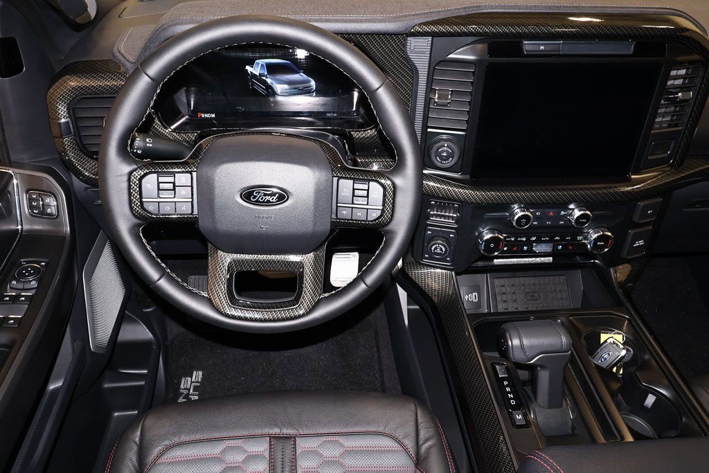 Used 2025 Ford F150 Lariat w/ Equipment Group 502A High image 23