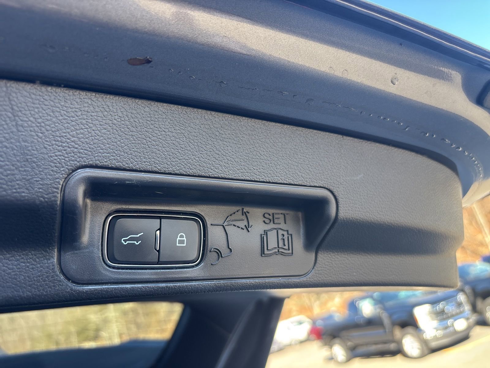 Certified 2022 Ford Explorer XLT w/ Equipment Group 202A image 48