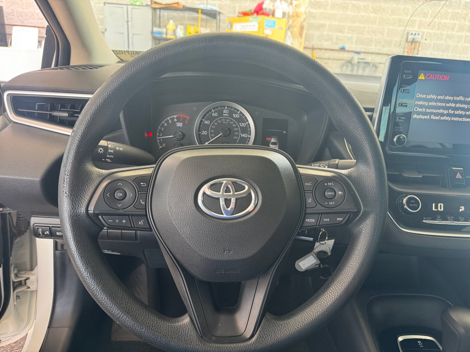 Used 2020 Toyota Corolla LE w/ Carpet Mat Package (TMS) FWD image 15