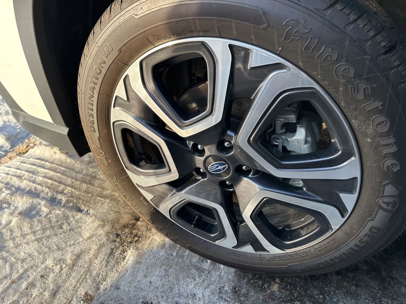 Used 2024 Subaru Ascent Limited w/ Technology Package image 43