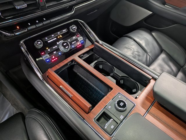 Certified 2023 Lincoln Navigator Reserve image 12
