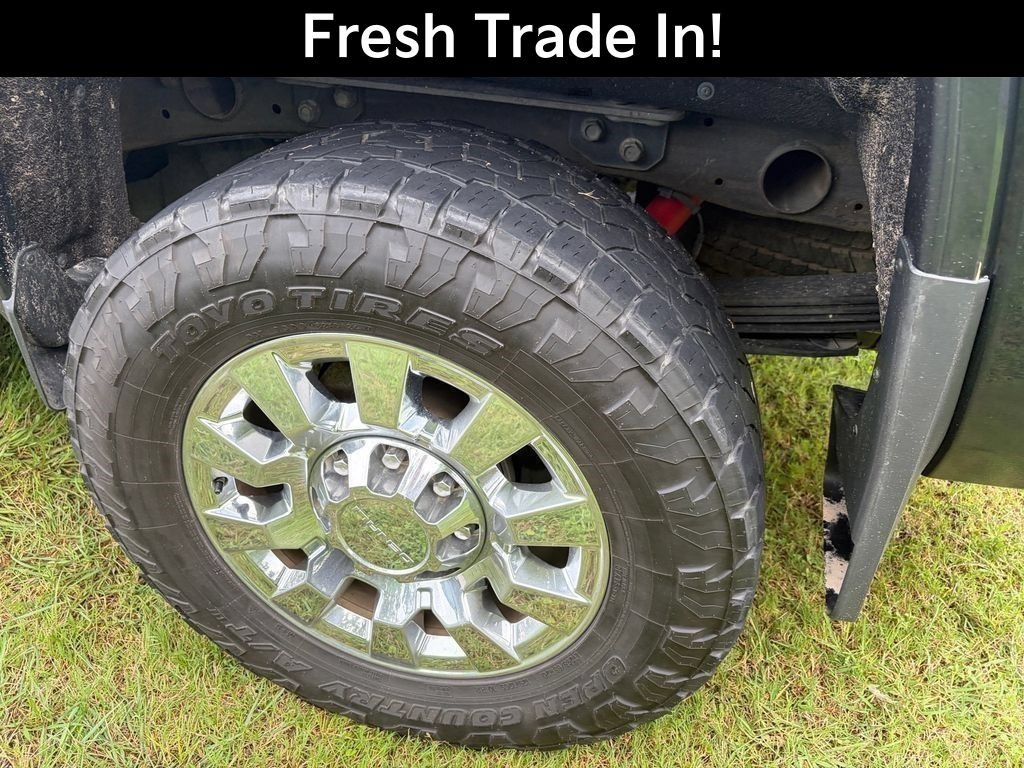 Used 2019 GMC Sierra 2500 Denali w/ Duramax Plus Package AWD/4WD image 6