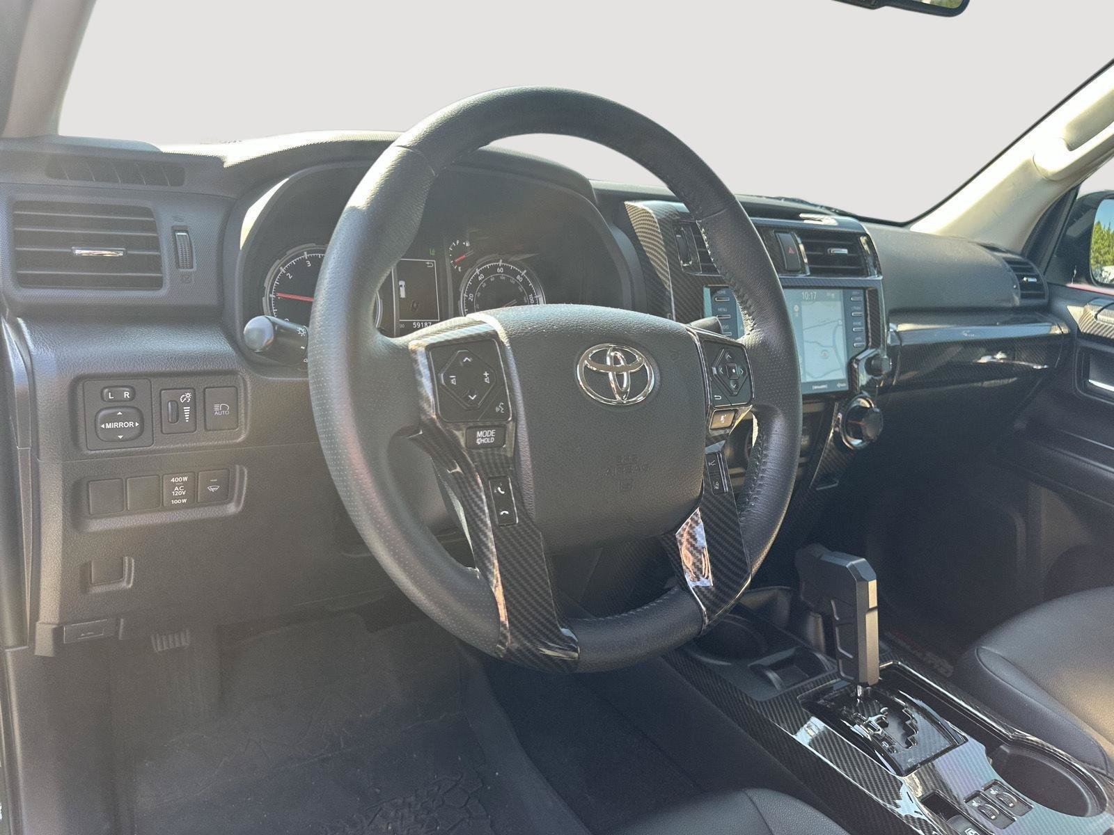 Used 2022 Toyota 4Runner TRD Off-Road Premium w/ Moonroof Package AWD/4WD image 9