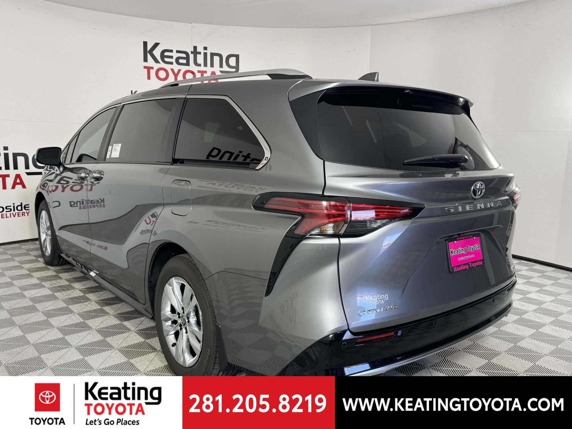New 2026 Toyota Sienna Limited image 10
