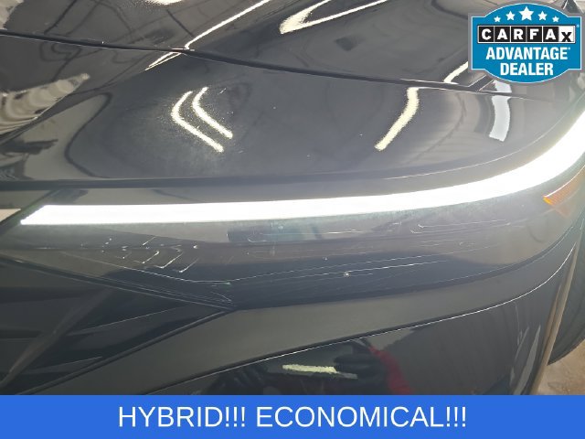 Used 2026 Hyundai Elantra Hybrid FWD image 32