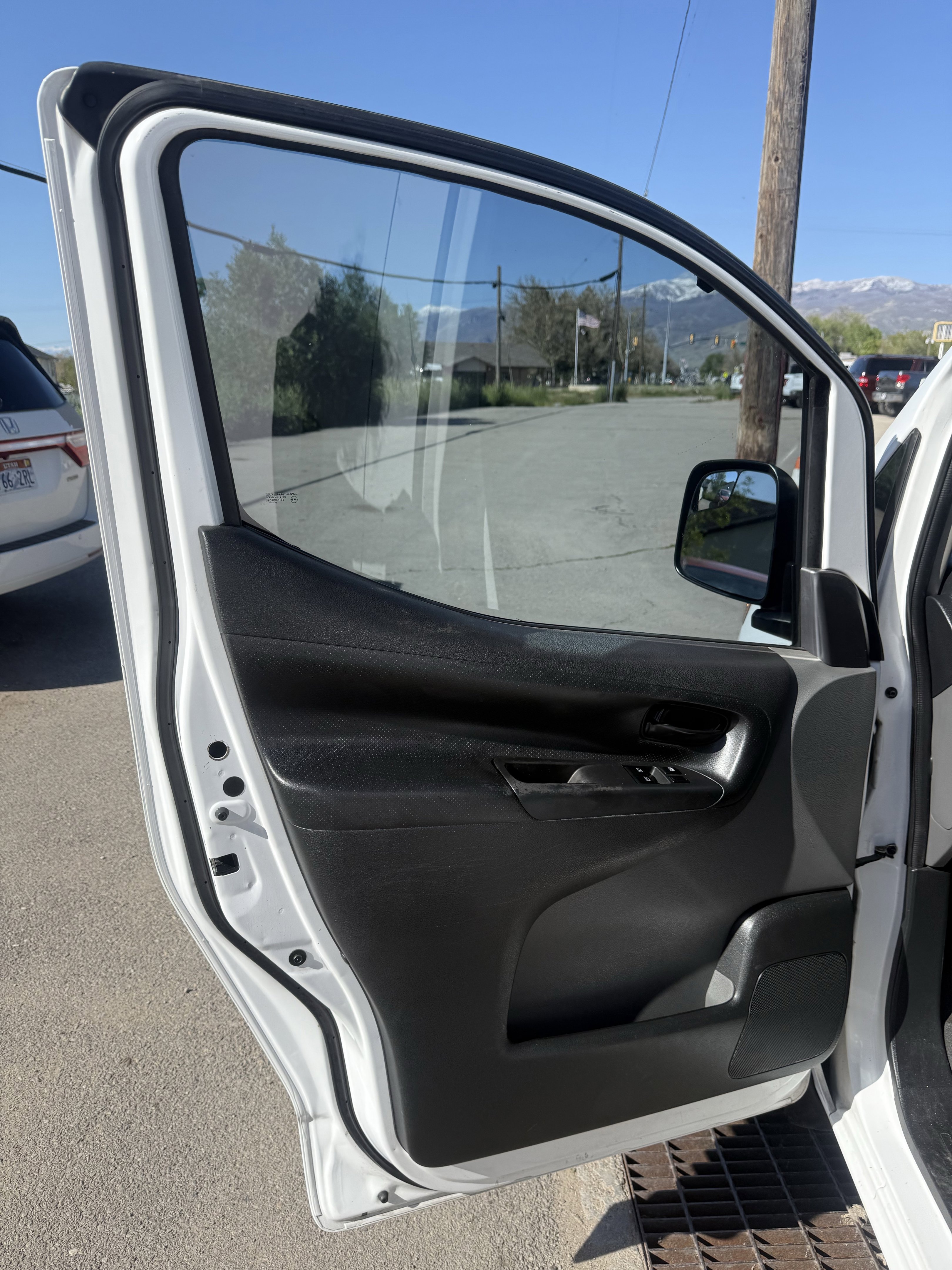 Used 2020 Nissan NV200 S FWD image 14