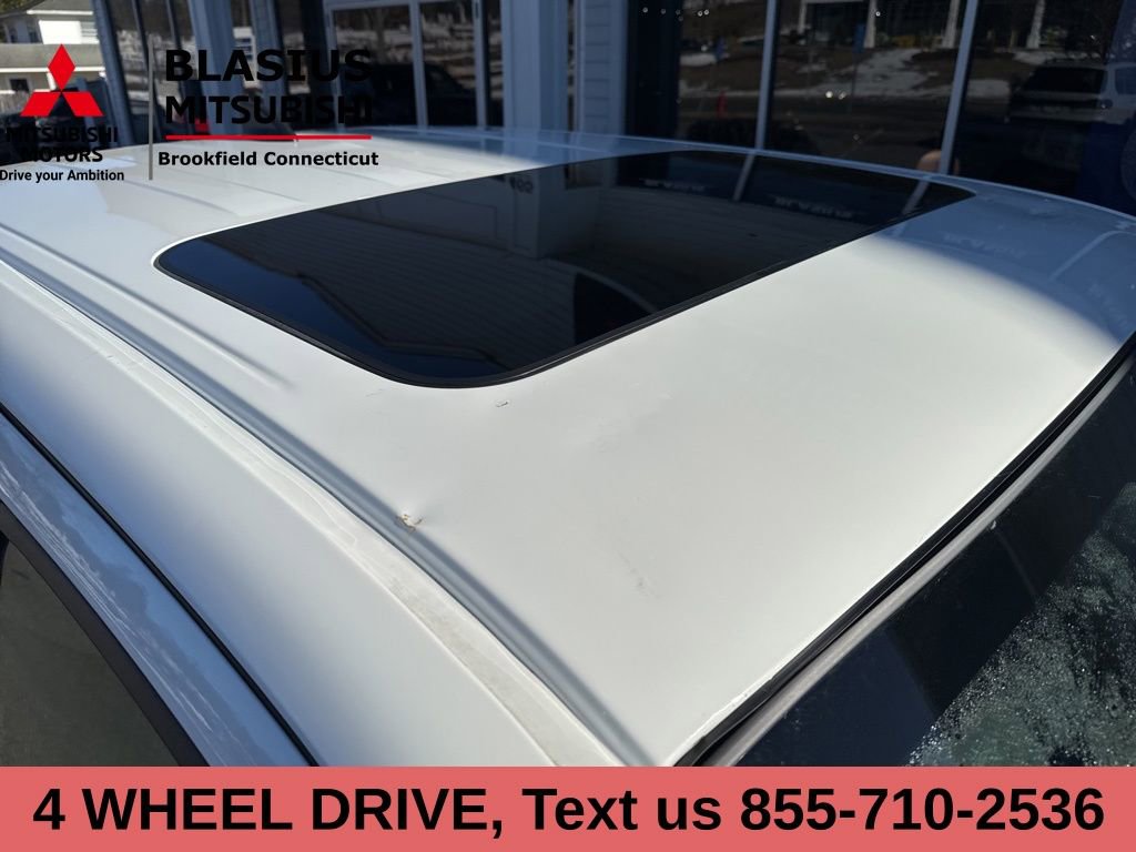 Used 2022 Nissan Frontier PRO-4X image 4