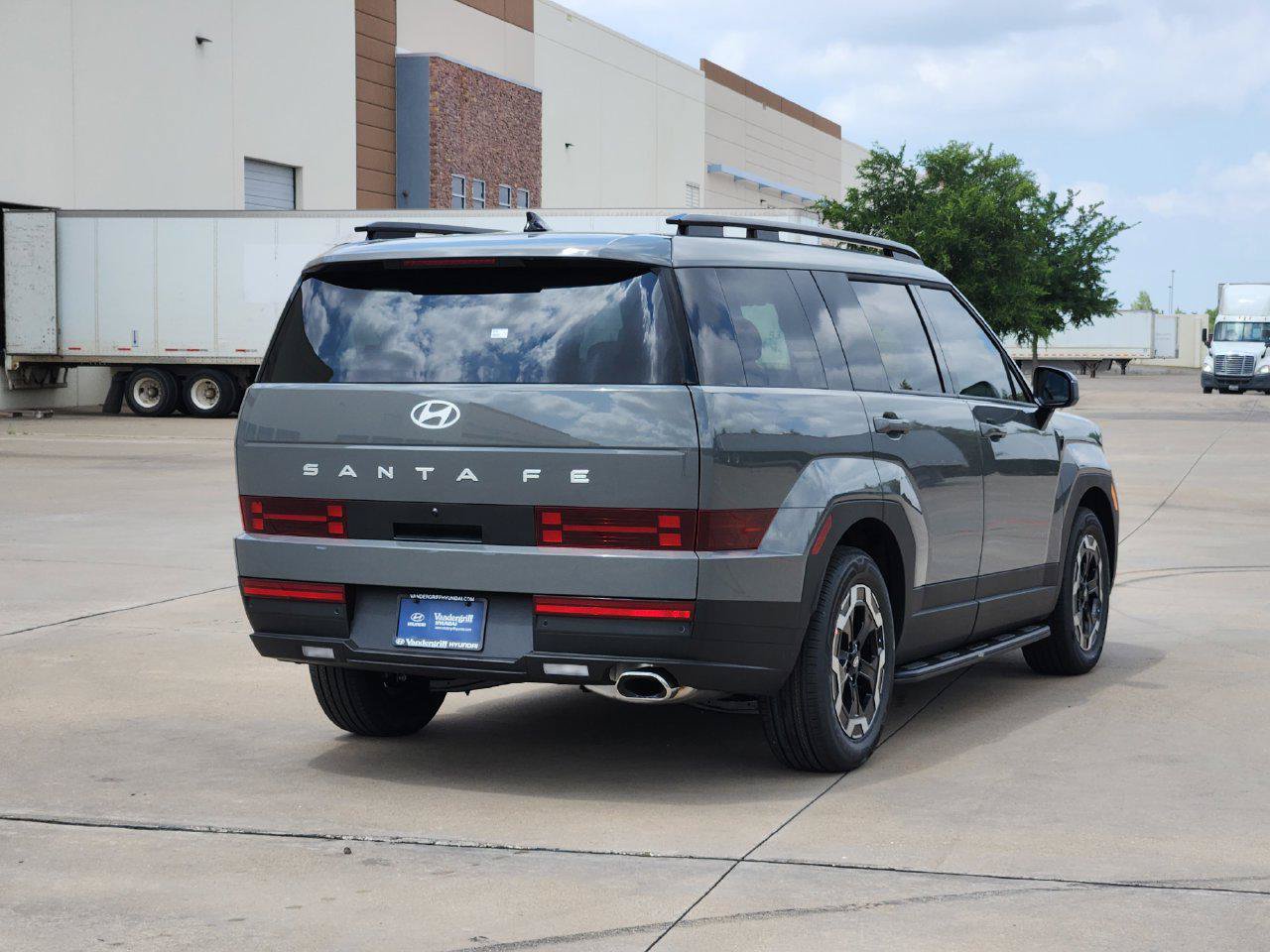 New 2026 Hyundai Santa Fe SEL FWD image 4