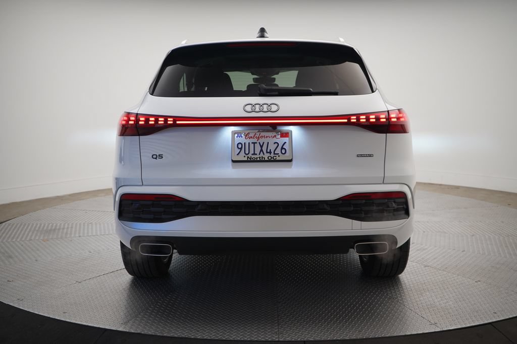 Used 2025 Audi Q5 Premium Plus w/ Premium Plus AWD/4WD image 4