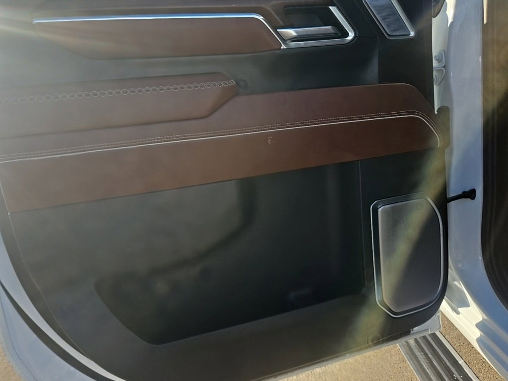 Used 2024 GMC Sierra 3500 Denali Ultimate image 48