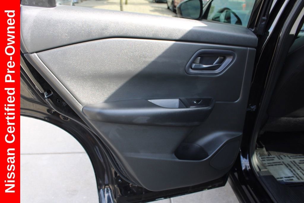 Certified 2024 Nissan Rogue S image 25