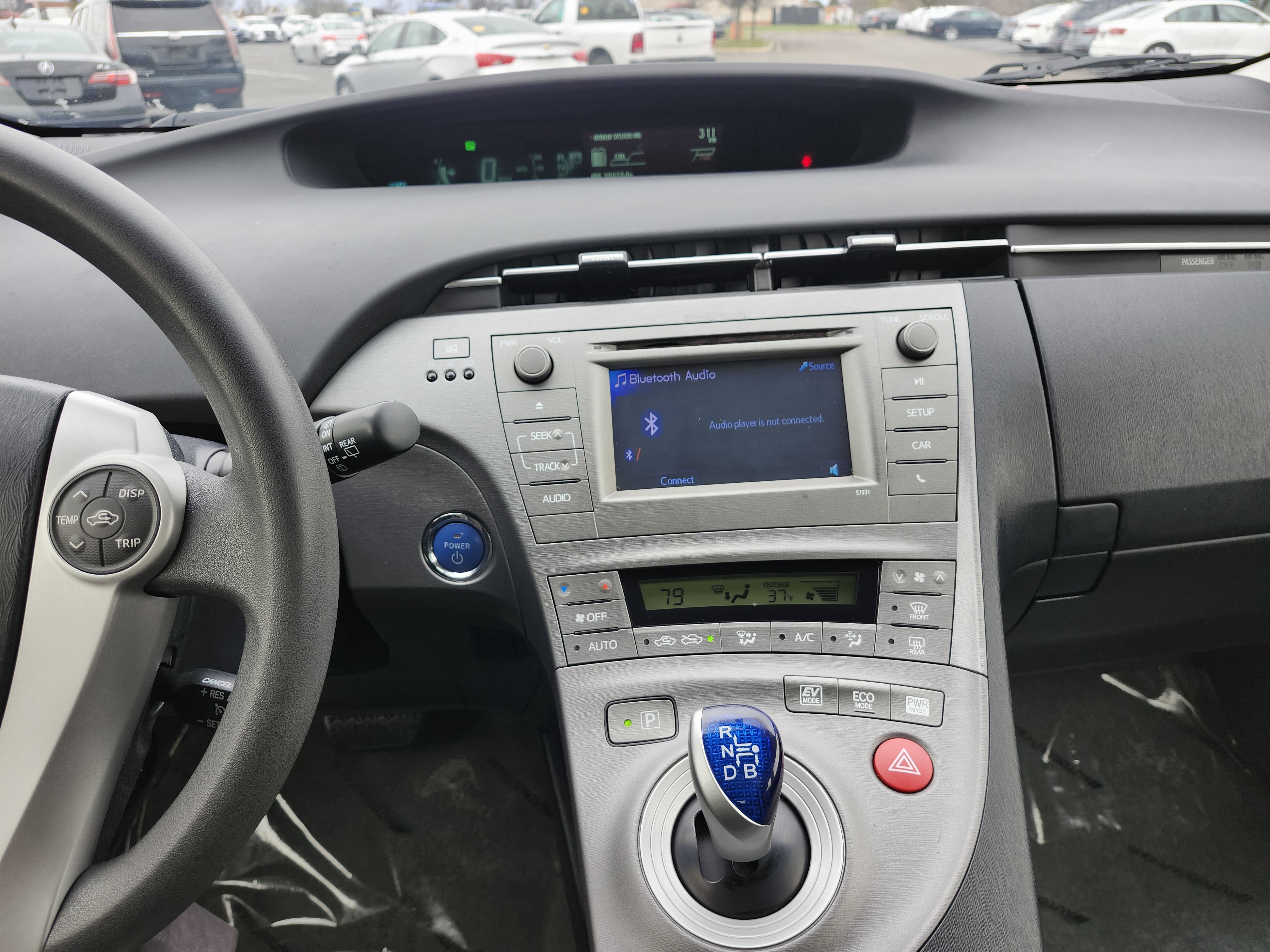 Used 2015 Toyota Prius Two FWD image 25