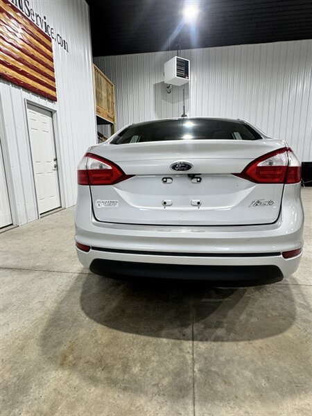 Used 2018 Ford Fiesta S FWD image 5