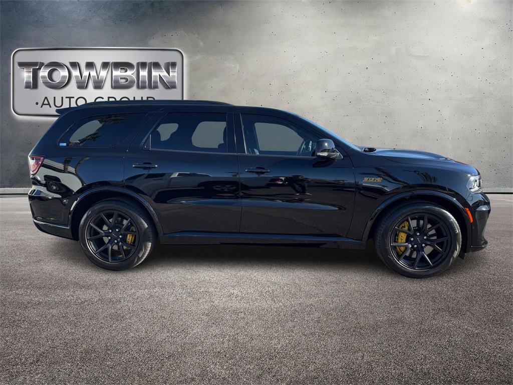 Used 2024 Dodge Durango SRT image 3
