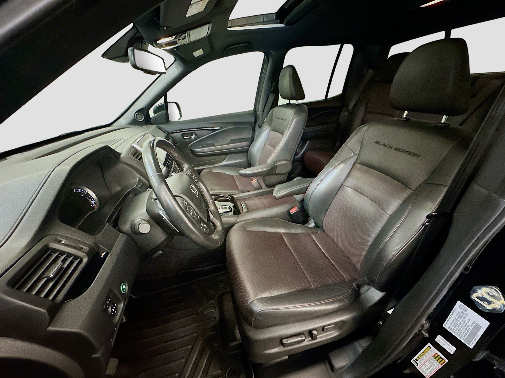 Used 2020 Honda Ridgeline Black Edition image 13