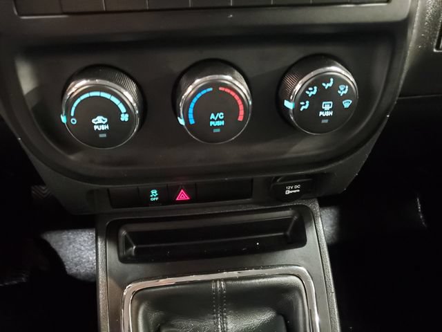 Used 2017 Jeep Patriot Sport w/ Power Value Group AWD/4WD image 20