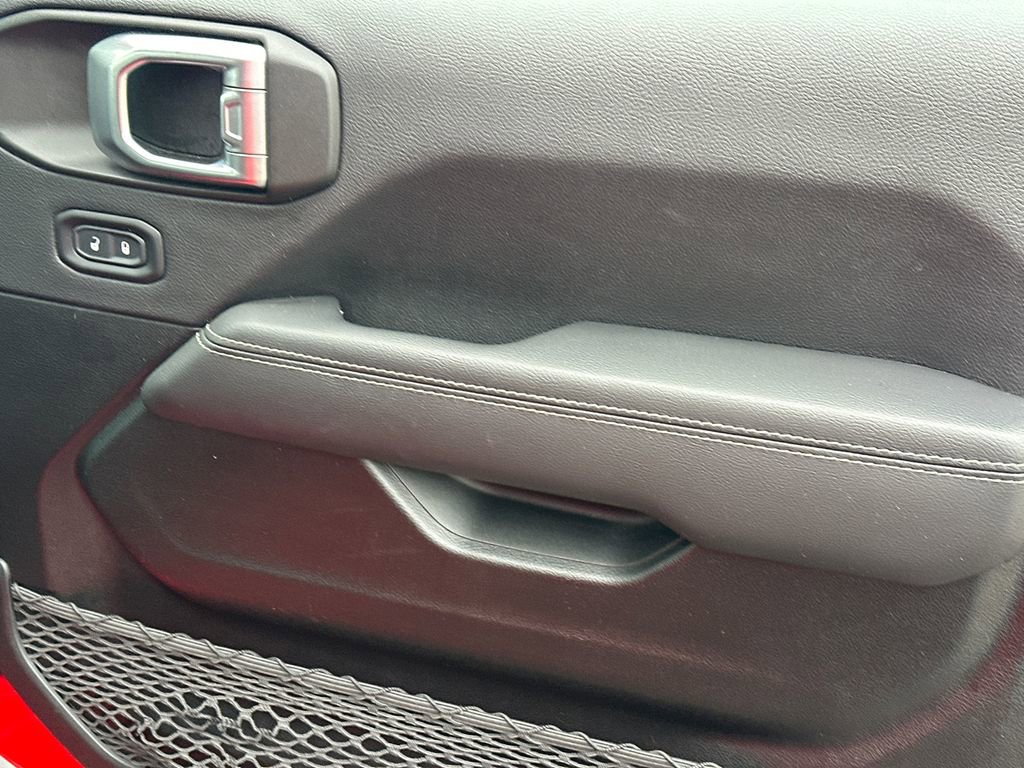 Used 2022 Jeep Wrangler Unlimited Sahara image 14