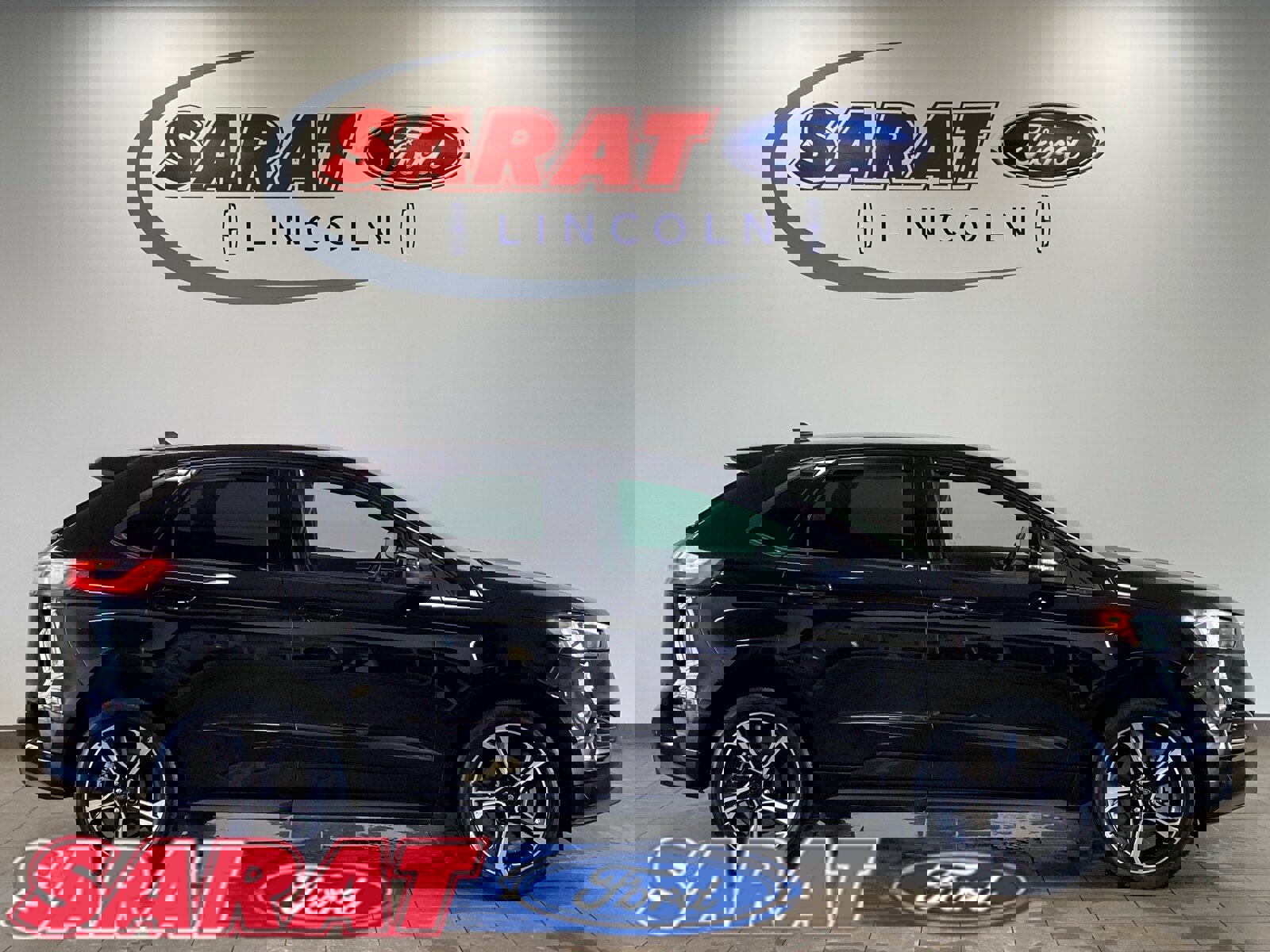 Certified 2023 Ford Edge ST w/ Cargo Accessory Package AWD/4WD image 1