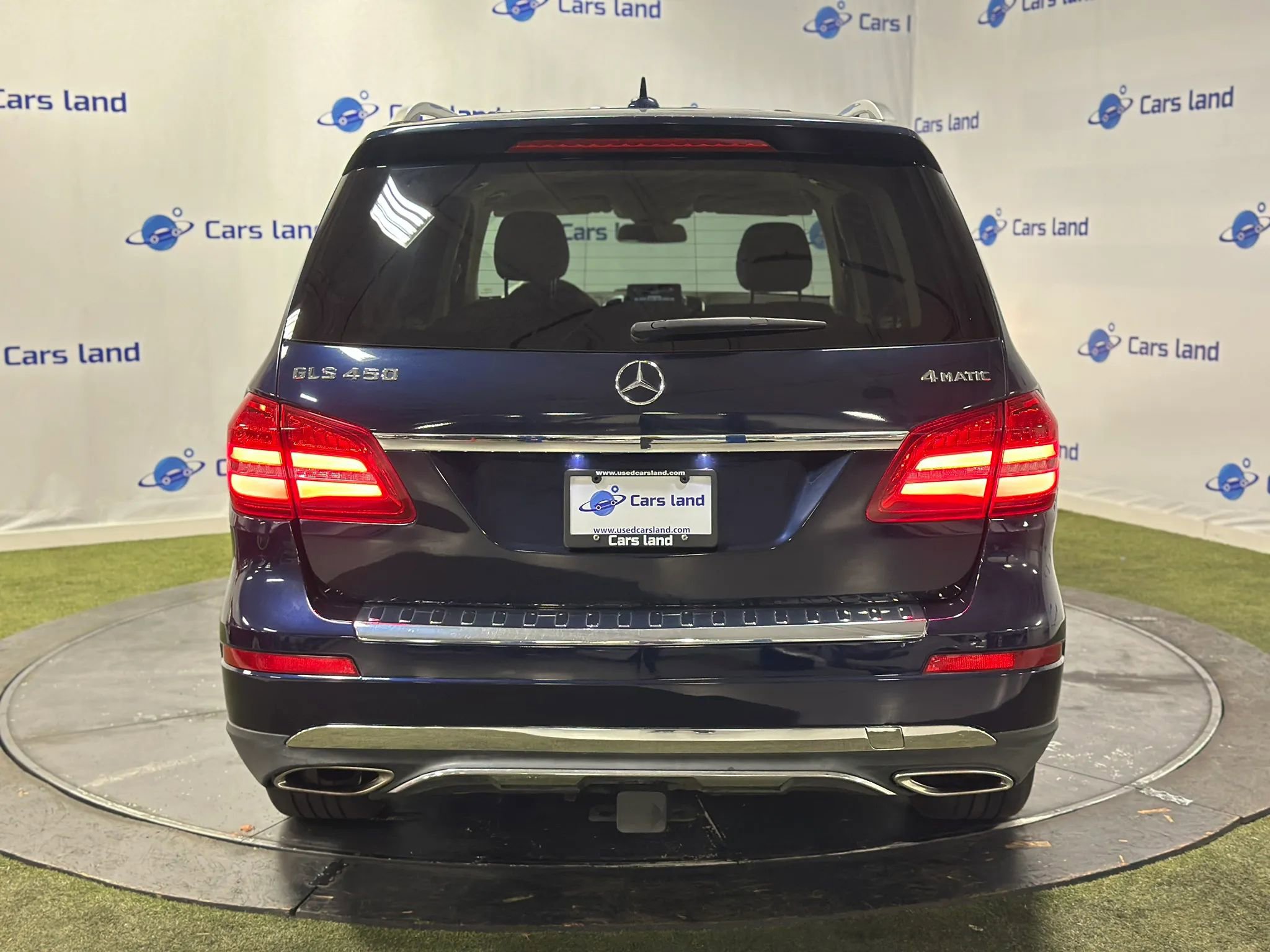 Used 2017 Mercedes-Benz GLS 450 4MATIC image 4