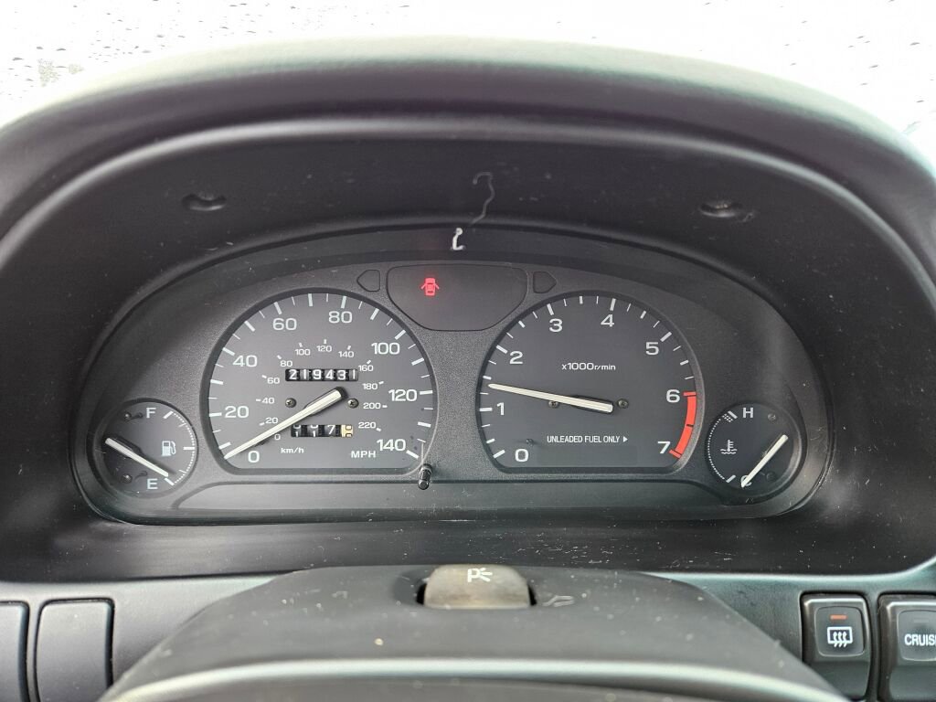 Used 1996 Subaru Legacy L image 17