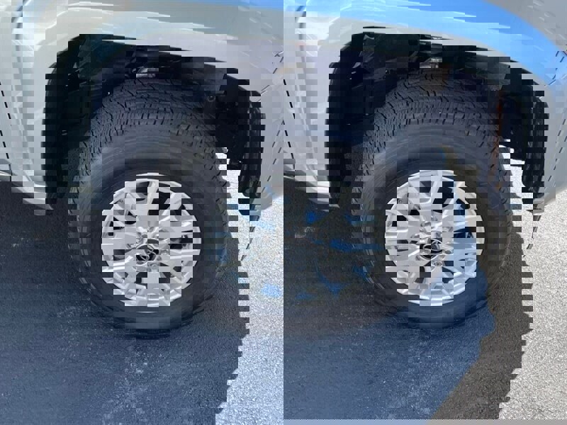 Used 2025 Toyota Tacoma SR5 image 11