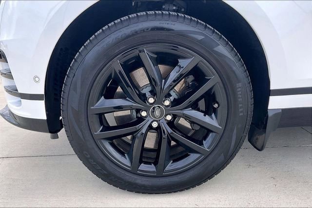 Used 2026 Land Rover Range Rover Velar Dynamic SE image 9