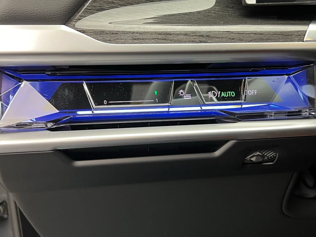 New 2026 BMW 740i xDrive AWD/4WD image 47