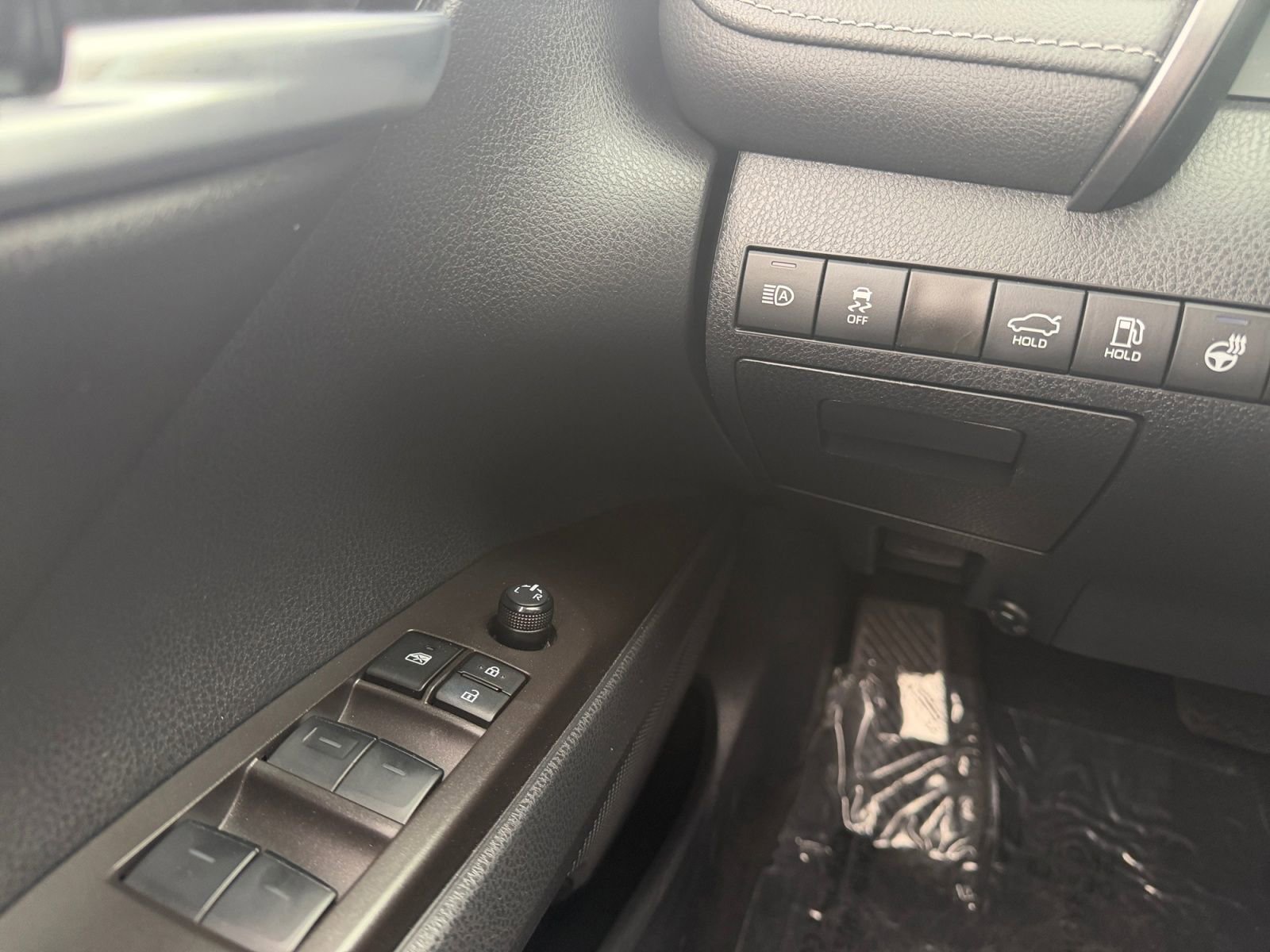 Certified 2024 Toyota Camry SE w/ Cold Weather Package image 22