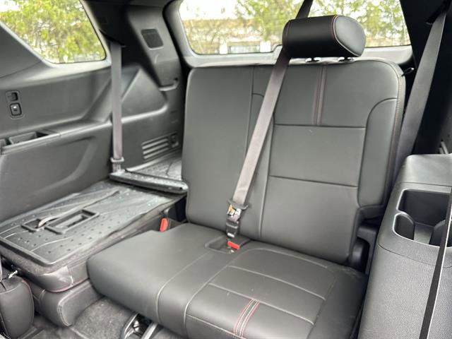 Used 2023 Chevrolet Traverse RS w/ LPO, Floor Liner Package image 24