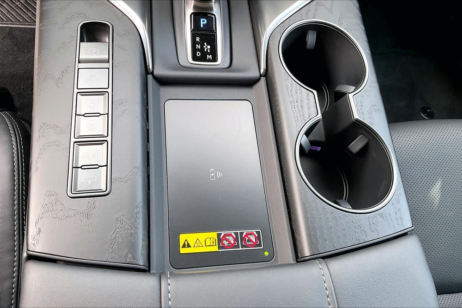 New 2026 Lexus LX 700h Luxury AWD/4WD image 14