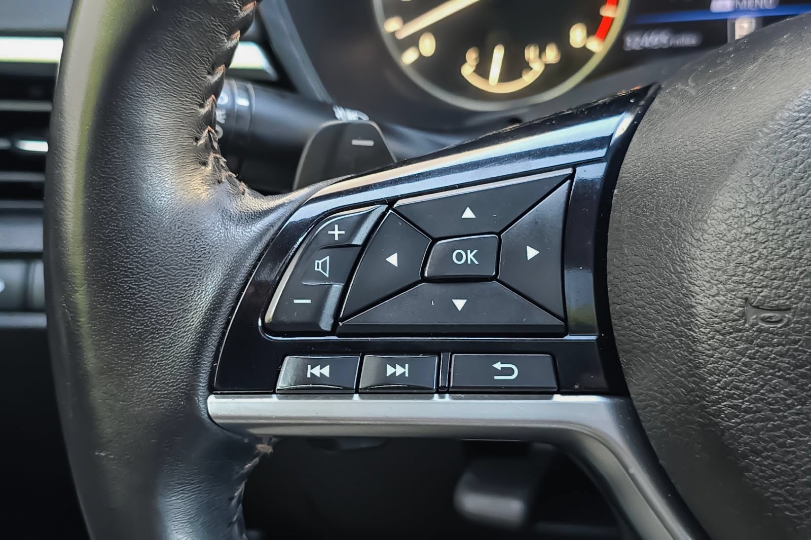 Used 2021 Nissan Altima 2.5 SR w/ SR Premium Package FWD image 24