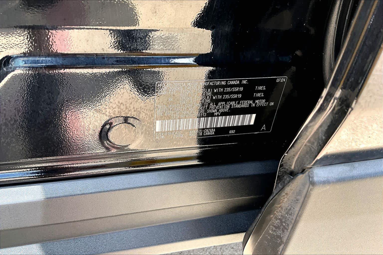Used 2024 Toyota RAV4 Limited FWD image 35