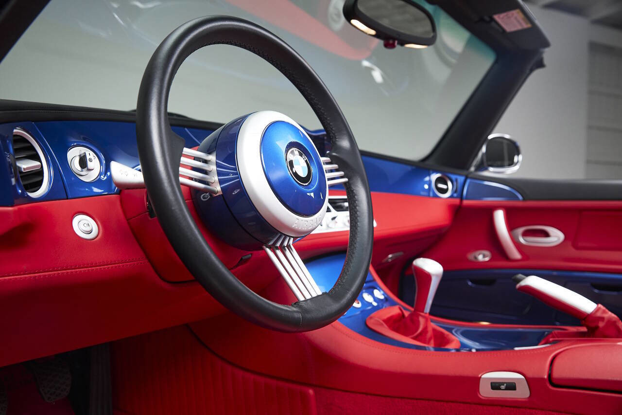 Used 2002 BMW Z8 image 61