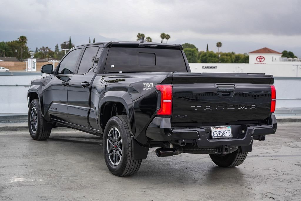 Used 2024 Toyota Tacoma TRD Sport w/ TRD Sport Upgrade Package AWD/4WD image 9