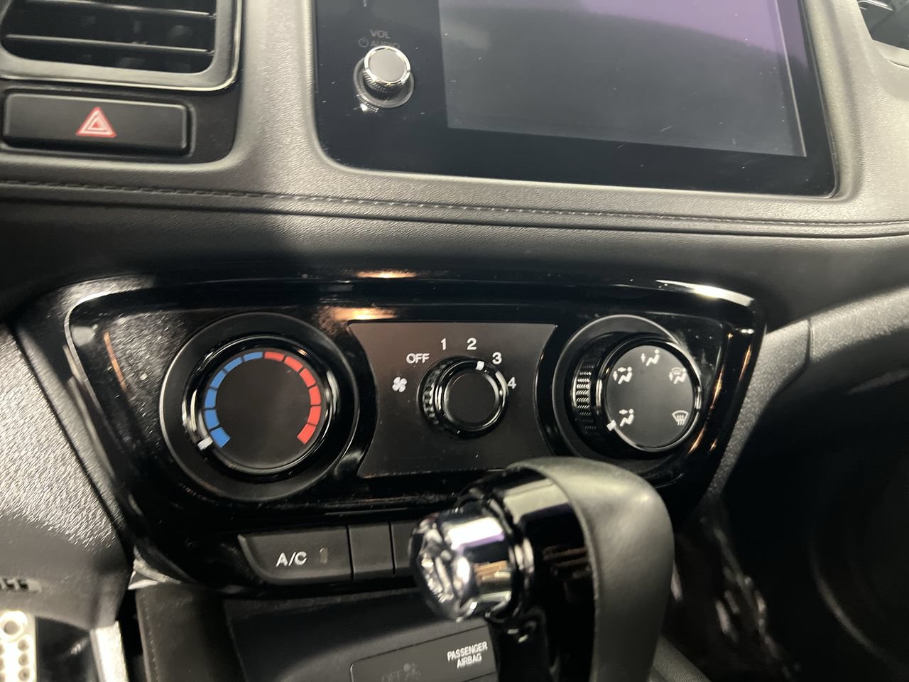 Used 2022 Honda HR-V Sport image 18