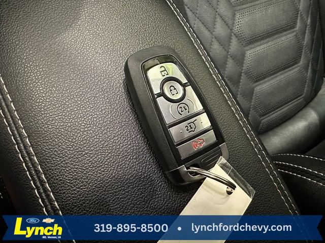 Used 2023 Ford Escape Platinum w/ Premium Technology Package image 18