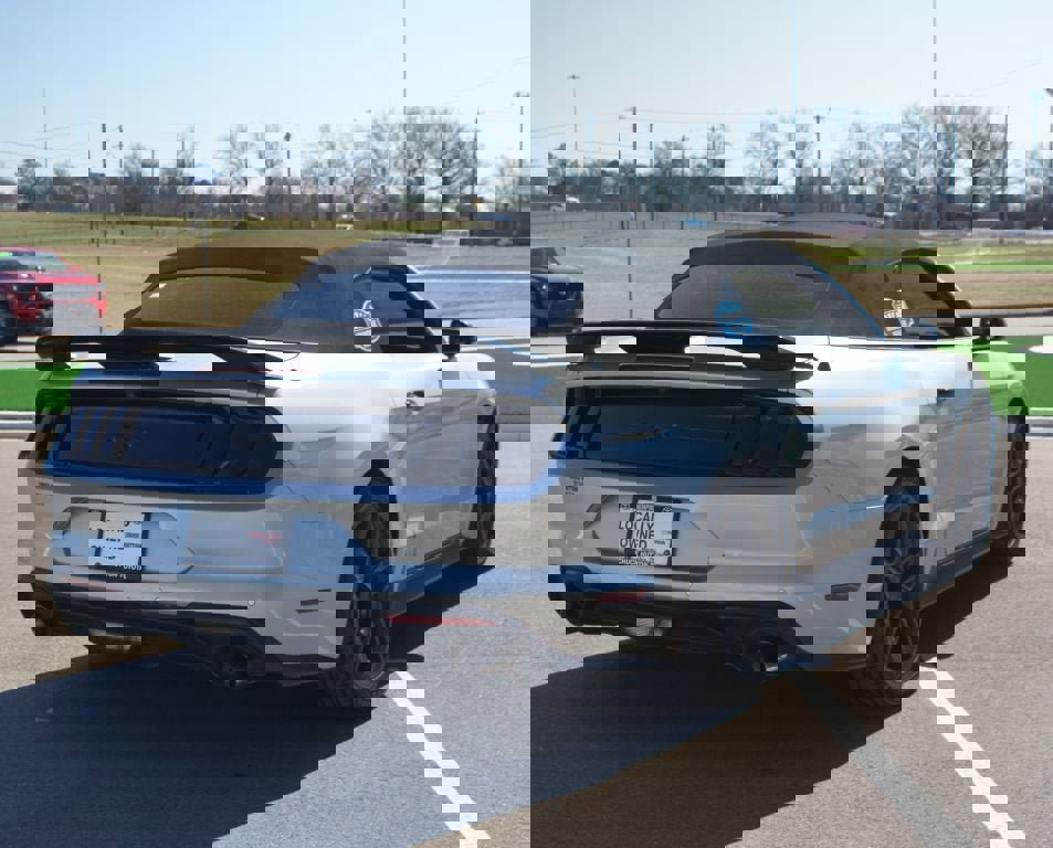 Used 2020 Ford Mustang Premium image 18